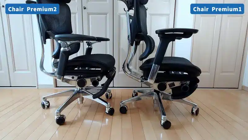 COFO Chair Premiumの新旧モデルを比較。左の新モデルは、アームレストやキャスターの形状が進化している。